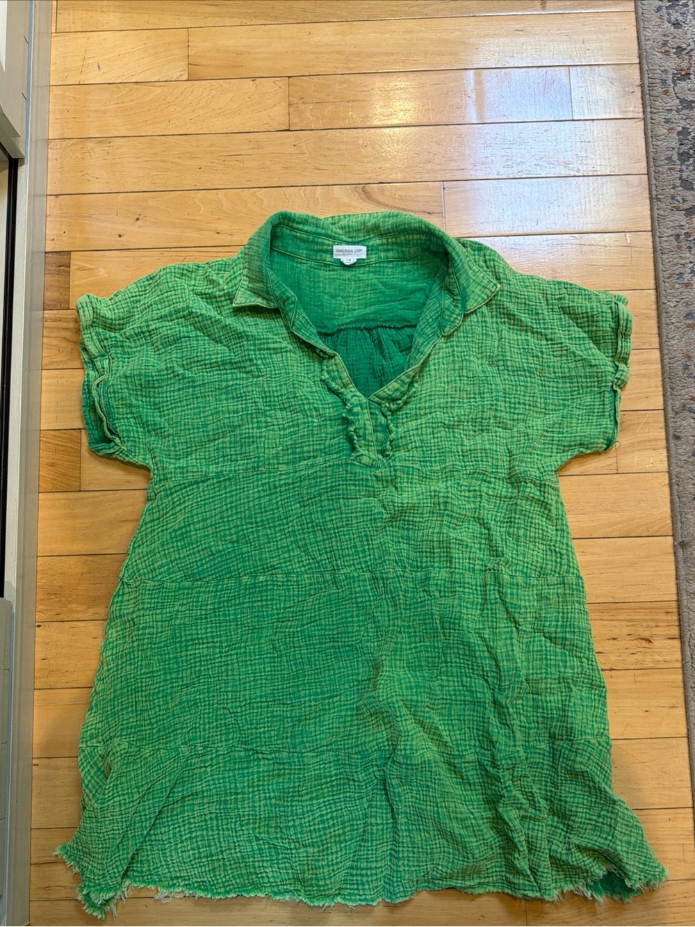 Chic soul Women’s V Neck roll Sleeve oversized Shirt Green Size 1X